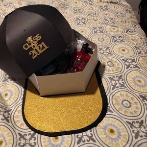 Baseball gift boxes hat made out of paper